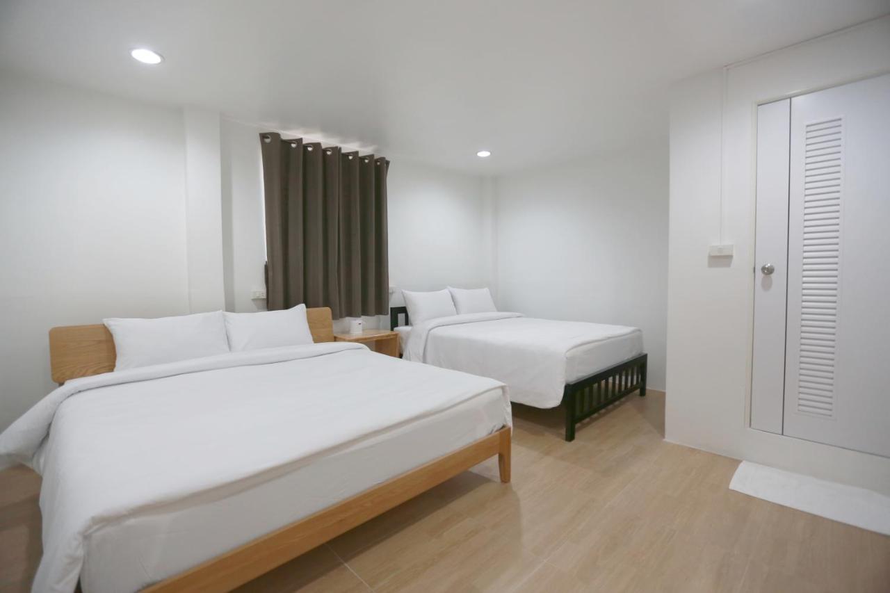 Albergue Interest Poshtel Bangkok Exterior foto
